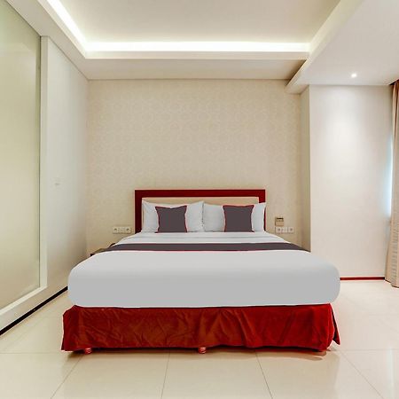 Collection O Legian Near Pantai Kuta Formerly Premium Legian Exterior photo